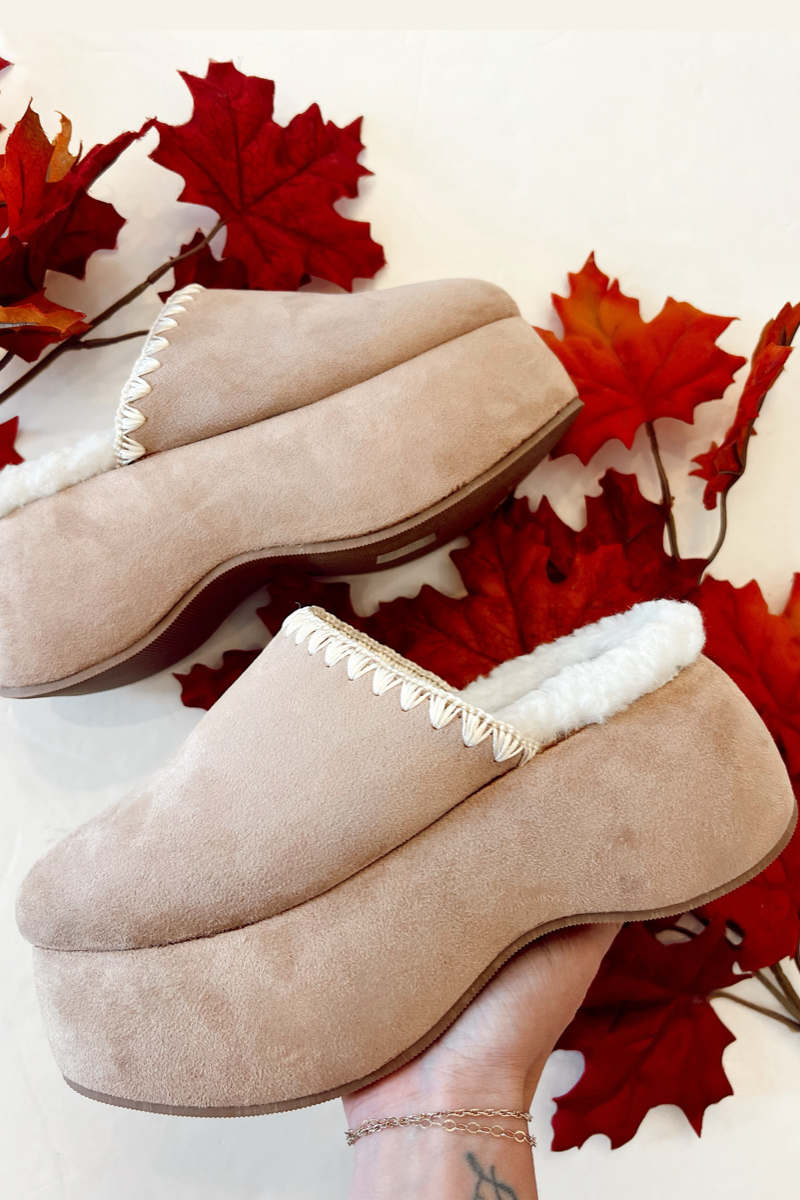 Larissa Beige Sherpa Platform