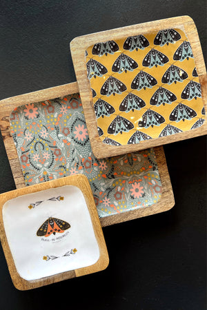 Enameled Mango Wood Tray Set